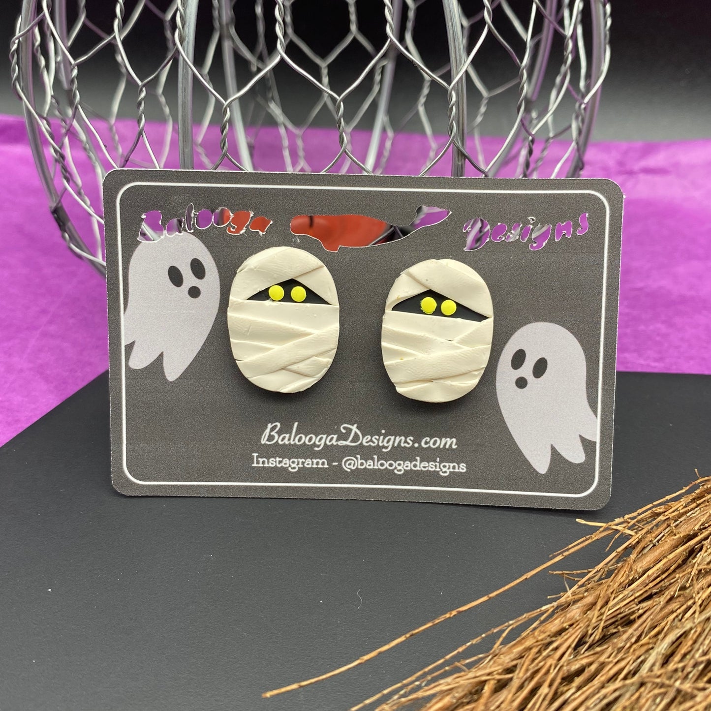 Mummy Mummy Stud Earrings